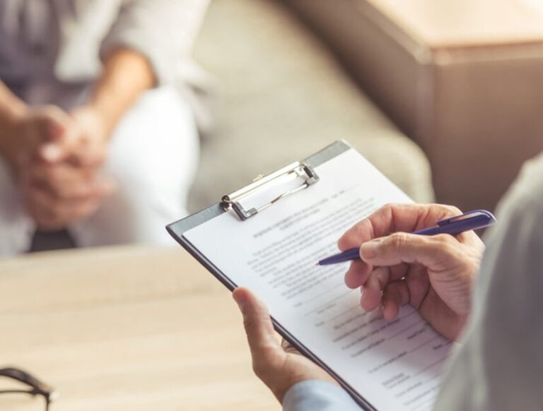 Avaliação de riscos psicossociais no trabalho conforme a NR-01